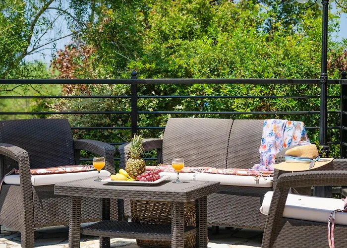 Βίλα Allegra Tzamarelata