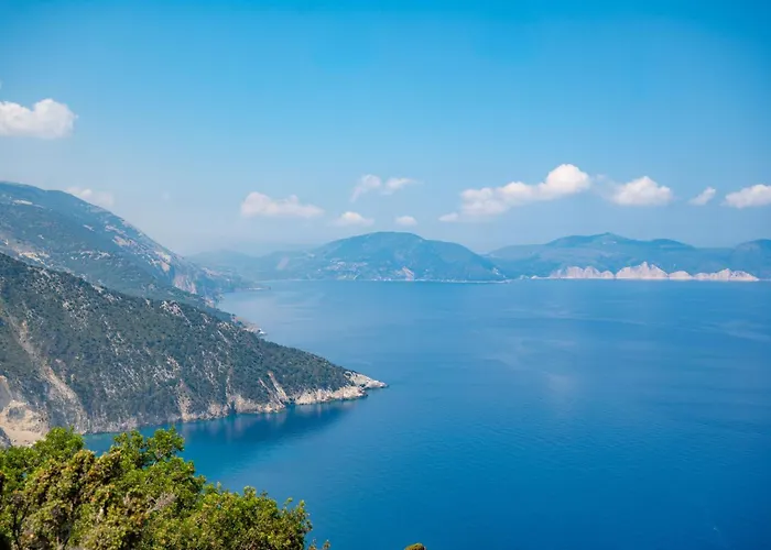 Allegra Βίλα Tzamarelata